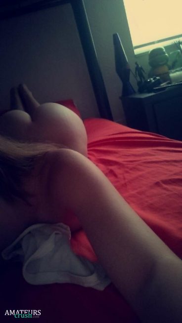 selfie of ass while lying on bed