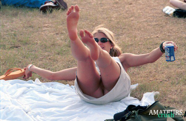 Pussy Slip and Nip Slip - Some Pretty Embarrassing Moments You Want To Black 600x393 Sex Image Hq Pussy Slip and Nip Slip - Some Pretty Embarrassing Moments You Want To picture