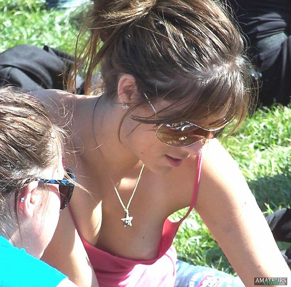 Tit Slips - 41 Pics Of Beautiful Nip Slips