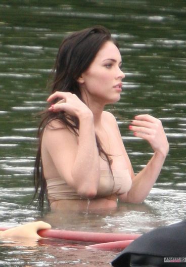 Gorgeous Megan Fox all wet in lake pic by paparazzi
