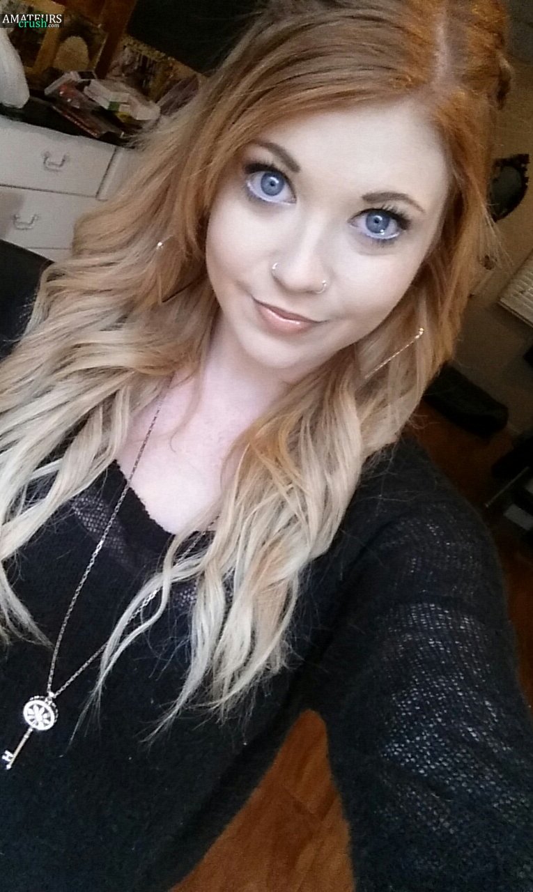 redhead selfie porn