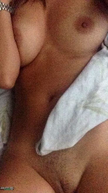 Lovely nude tits ex GF pussy leaks