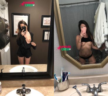 Real tiny MILF cam tits naughty bathroom selfies