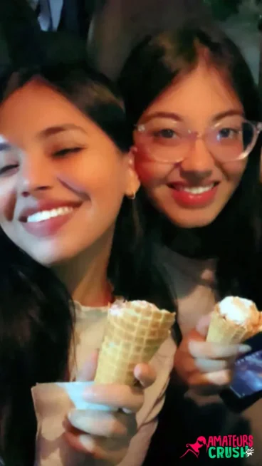 hot Indian amateur engineer Kriti nudes exposed porn