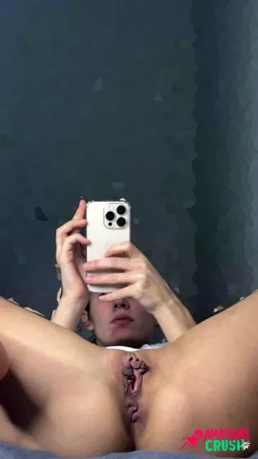 adorable butthole naked pussy meaty lips selfies