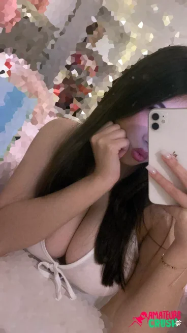 cute Filipina huge tits amateur teen girl selfies