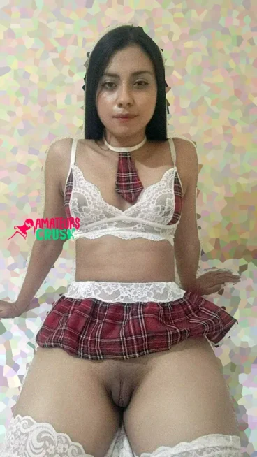 thick pussy amateur miniskirt exposed Yumi naked